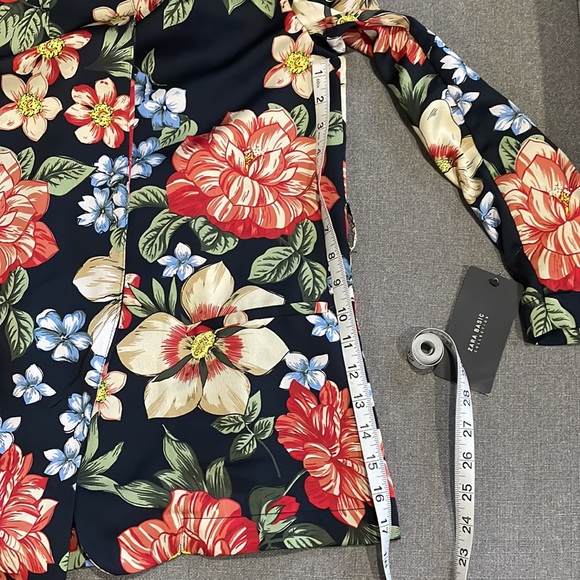 Zara Black Floral Print Open Blazer with option Tie Belt - Picture 12 of 15